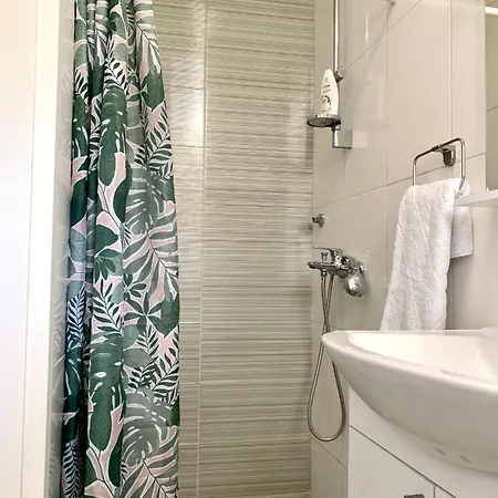 Galah * Podgora (Split-Dalmatia)